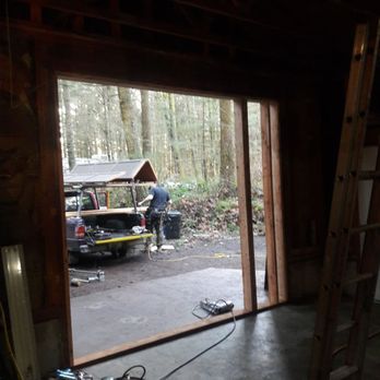 The Right Choice Home Construction - Garage door opening framed into have a window - General Contractors Near Me - Marysville, Washington The Right Choice Home Construction - Garage door opening framed into have a window - General Contractors Near Me - Marysville, Washington