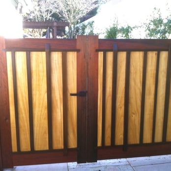 Dialogue Design Build - Custom driveway gates. Rockridge. 100% reclaimed material. - General Contractors Near Me - Berkeley, California