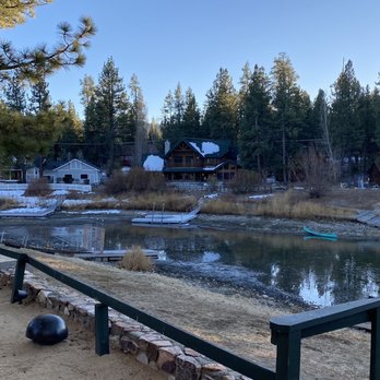Noon Lodge at Mallard Bay - Big Bear Lake, CA