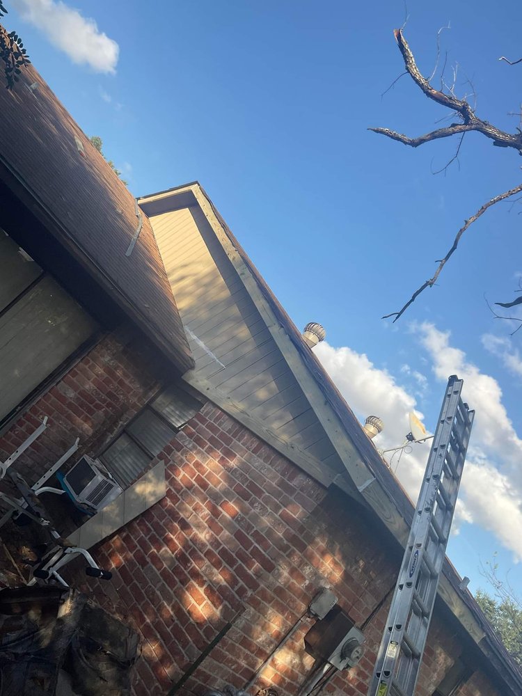 Slide of Feagins Roofing & More