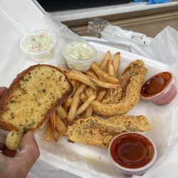 JJ Seafood Mart - Skip the perch.I've had much better.