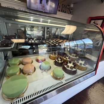 Layers Sensational Cakes - Bakeries Near Me - Monterey, California