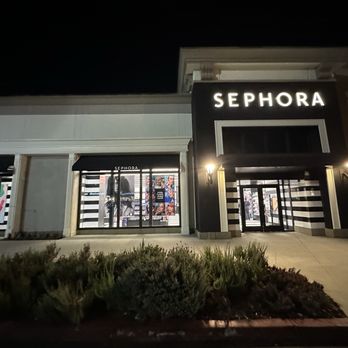 SEPHORA - Cosmetics & Beauty Supply Near Me - Torrance, California