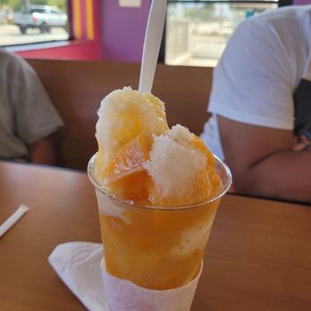 Raspados Esmeralda - Mango with condensed milk - Ice Cream & Frozen Yogurt Near Me - Indio, California