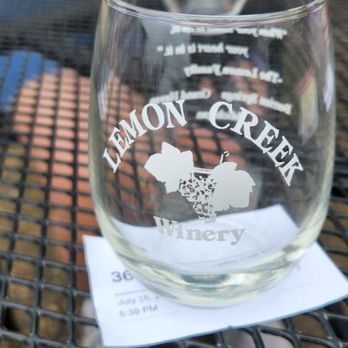 Lemon Creek Winery - Tasting glass - Wineries Near Me - Berrien Springs, Michigan Lemon Creek Winery - Tasting glass - Wineries Near Me - Berrien Springs, Michigan