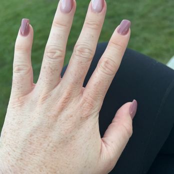Van T nails - Nail Salons Near Me - Chicago, Illinois