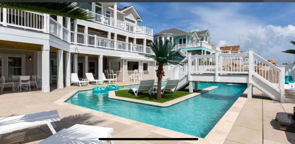 Edgewater Collection - property management company in Cheyenne, WY