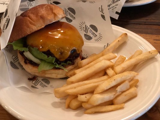 Burger Mania Hiroo by null
