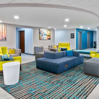 Hampton Inn Salisbury - Lobby - Hotels Near Me - Salisbury, Maryland Hampton Inn Salisbury - Lobby - Hotels Near Me - Salisbury, Maryland