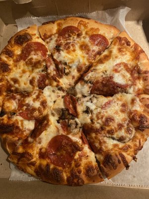 Juliana Pizza by null