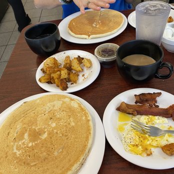 Ally's Comfort Cafe - Pancakes and eggs . Bacon and home fries - Diners Near Me - Davie, Florida Ally's Comfort Cafe - Pancakes and eggs . Bacon and home fries - Diners Near Me - Davie, Florida
