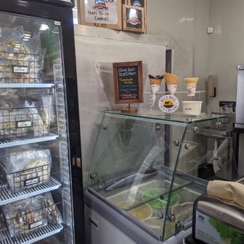 Mary's Mountain Cookies - Bakeries Near Me - Hutto, Texas