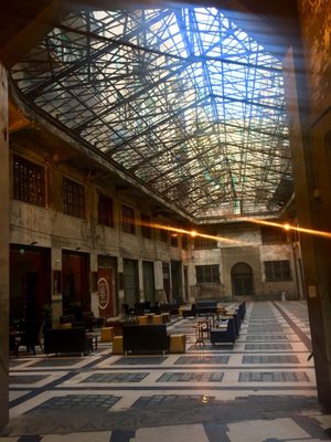 Mak Mixology by null