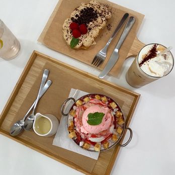Sweet Talk Cafe - Strawberry Bingsoo and Tiramisu Croffle - Cafes Near Me - Apex, North Carolina