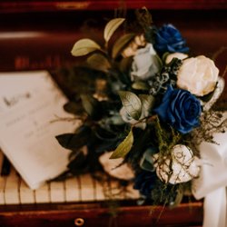 Flowers on a Moonbeam - Floral arrangement