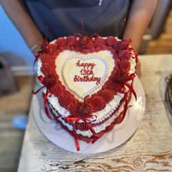 Cutiepie Custom Cakes