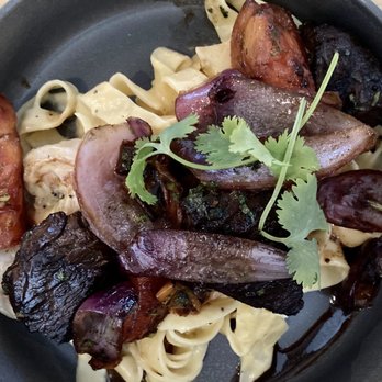 Llama Restaurant - Mar y Tierra - Peruvian Near Me - Saint Augustine, Florida