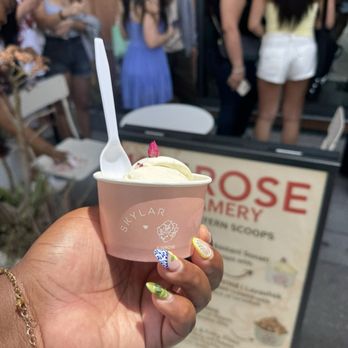 Kinrose Creamery - Ice Cream & Frozen Yogurt Near Me - Pasadena, California Kinrose Creamery - Ice Cream & Frozen Yogurt Near Me - Pasadena, California