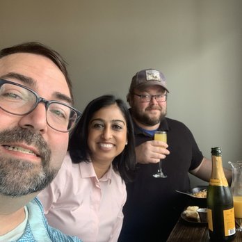 Reid's Apothecary - Bottomless Mimosas + Great Friends! - New American Near Me - Brunswick, Georgia
