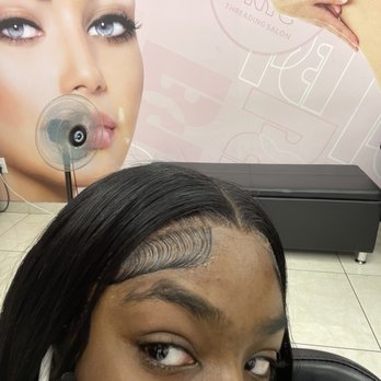Perfect Brows NYC - The bald spot she left in my eyebrows - Threading Services Near Me - Brooklyn, New York
