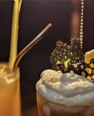 Skaalvenn Distillery & Cocktail Lounge by null