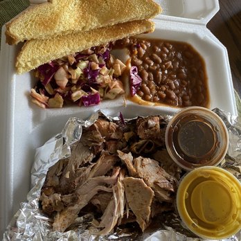 TaTu BBQ - Pulled pork plate w/ beans, coleslaw, and toast. - Barbeque Near Me - Anchorage, Alaska