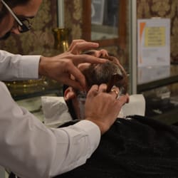 The barber shop Fernando Gilabert
