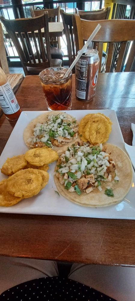 Besito Restaurant and Bar