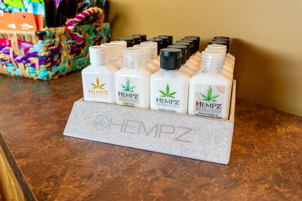 HAWAIIAN TAN FOREST LAKE Updated September 2024 15 Photos 1500