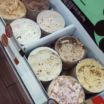 Baskin-Robbins - Ice Cream & Frozen Yogurt Near Me - Upland, California Baskin-Robbins - Ice Cream & Frozen Yogurt Near Me - Upland, California