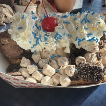 UConn Dairy Bar - nachos - Ice Cream & Frozen Yogurt Near Me - Storrs, Connecticut UConn Dairy Bar - nachos - Ice Cream & Frozen Yogurt Near Me - Storrs, Connecticut