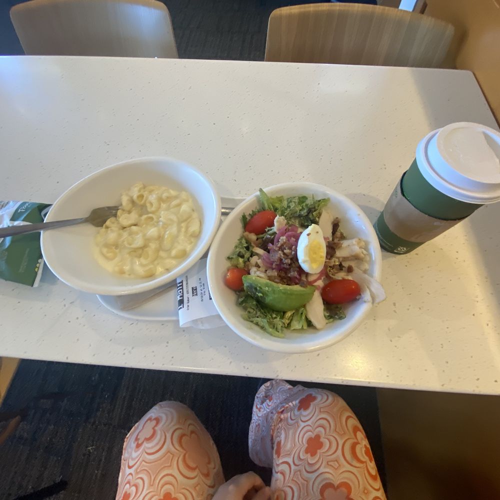 Panera Bread - mac and cheese with greek goddess cob salad - Sandwiches Near Me - Shiloh, Illinois Panera Bread - mac and cheese with greek goddess cob salad - Sandwiches Near Me - Shiloh, Illinois