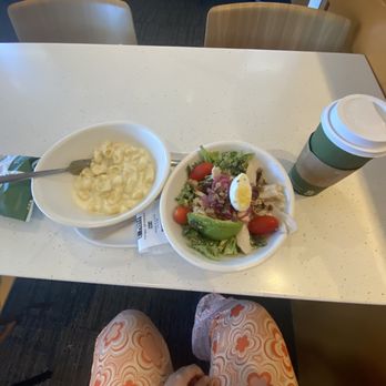 Panera Bread - mac and cheese with greek goddess cob salad - Sandwiches Near Me - Shiloh, Illinois Panera Bread - mac and cheese with greek goddess cob salad - Sandwiches Near Me - Shiloh, Illinois