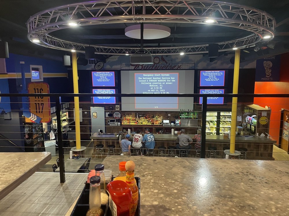 Next Up Sports Bar & Grill Logo
