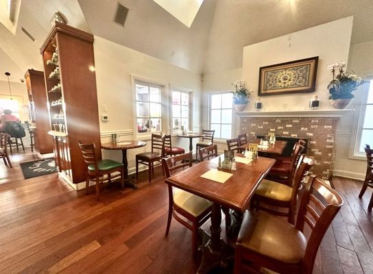 Urth Caffe Beverly Hills by null