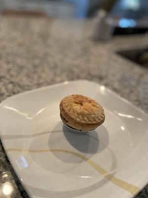 Panbury's Double Crust Pies by null