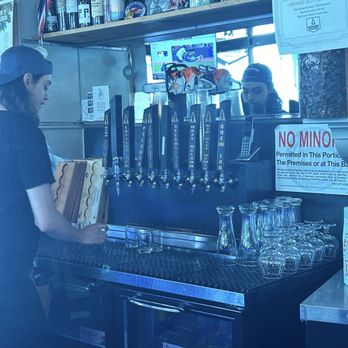 Backwoods Brewing Company - Breweries Near Me - Hillsboro, Oregon