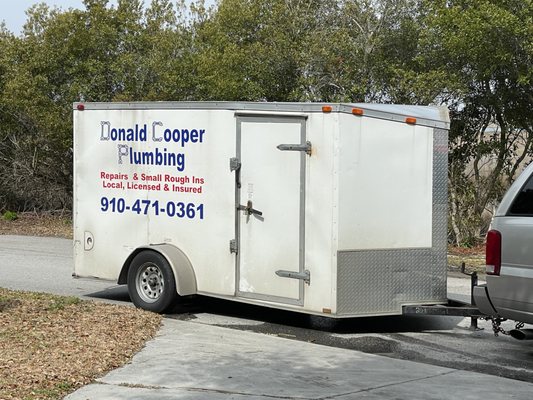 Donald Cooper Plumbing Logo