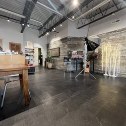 Lockworx Aveda Salon