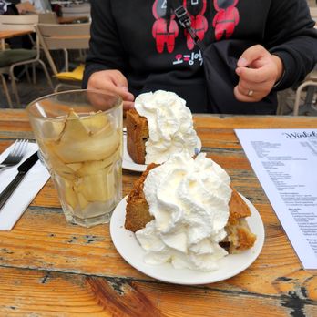 Winkel 43 - Desserts Near Me - Amsterdam, New Hampshire