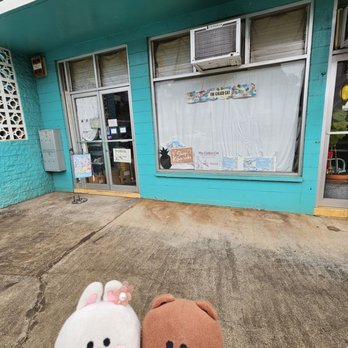 Calico Cat - Storefront - Fabric Stores Near Me - Honolulu, Hawaii Calico Cat - Storefront - Fabric Stores Near Me - Honolulu, Hawaii