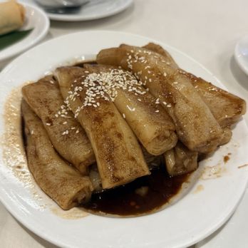 Kirin Seafood Restaurant - Pan-Fried Rice Roll - Dim Sum Near Me - Vancouver, British Columbia Kirin Seafood Restaurant - Pan-Fried Rice Roll - Dim Sum Near Me - Vancouver, British Columbia