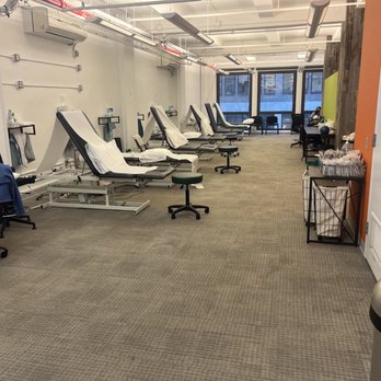 Goldenberg Joyce, MD - Relaxed treatment area - Physical Therapy Near Me - New York, New York Goldenberg Joyce, MD - Relaxed treatment area - Physical Therapy Near Me - New York, New York