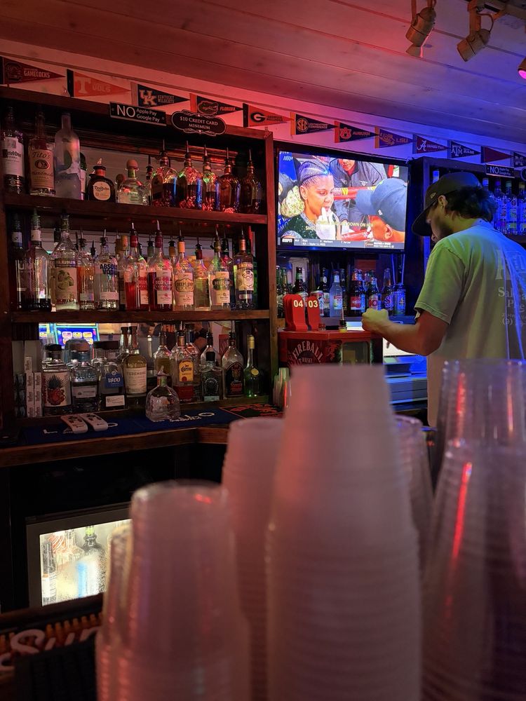 Food from Mid Street Bar And Grill