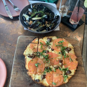Boca - Crafted Flatbread and Sambuca PEI Mussels - Bars Near Me - Winter Park, Florida Boca - Crafted Flatbread and Sambuca PEI Mussels - Bars Near Me - Winter Park, Florida