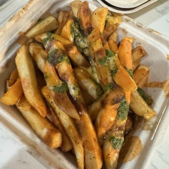 Maast Indian - Masala Queso Fries - Indian Near Me - Irvine, California Maast Indian - Masala Queso Fries - Indian Near Me - Irvine, California