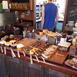 Grace Cafe - Look at all these delicious sweets.