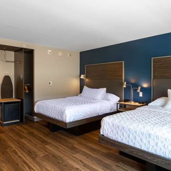 Tru by Hilton Seneca Clemson - Guest room - Hotels Near Me - Seneca, South Carolina Tru by Hilton Seneca Clemson - Guest room - Hotels Near Me - Seneca, South Carolina