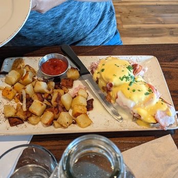 First Watch - Classic Benedict with potatoes - Breakfast & Brunch Near Me - Canton, Michigan First Watch - Classic Benedict with potatoes - Breakfast & Brunch Near Me - Canton, Michigan