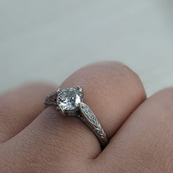 Kona Diamond - Jewelry Near Me - Kailua-kona, Hawaii Kona Diamond - Jewelry Near Me - Kailua-kona, Hawaii